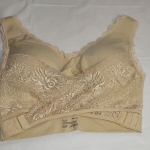 Tan Lace Bra with Seamless Comfort
